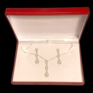 Formal jewelry Silver plated necklace and earring set, new in box
